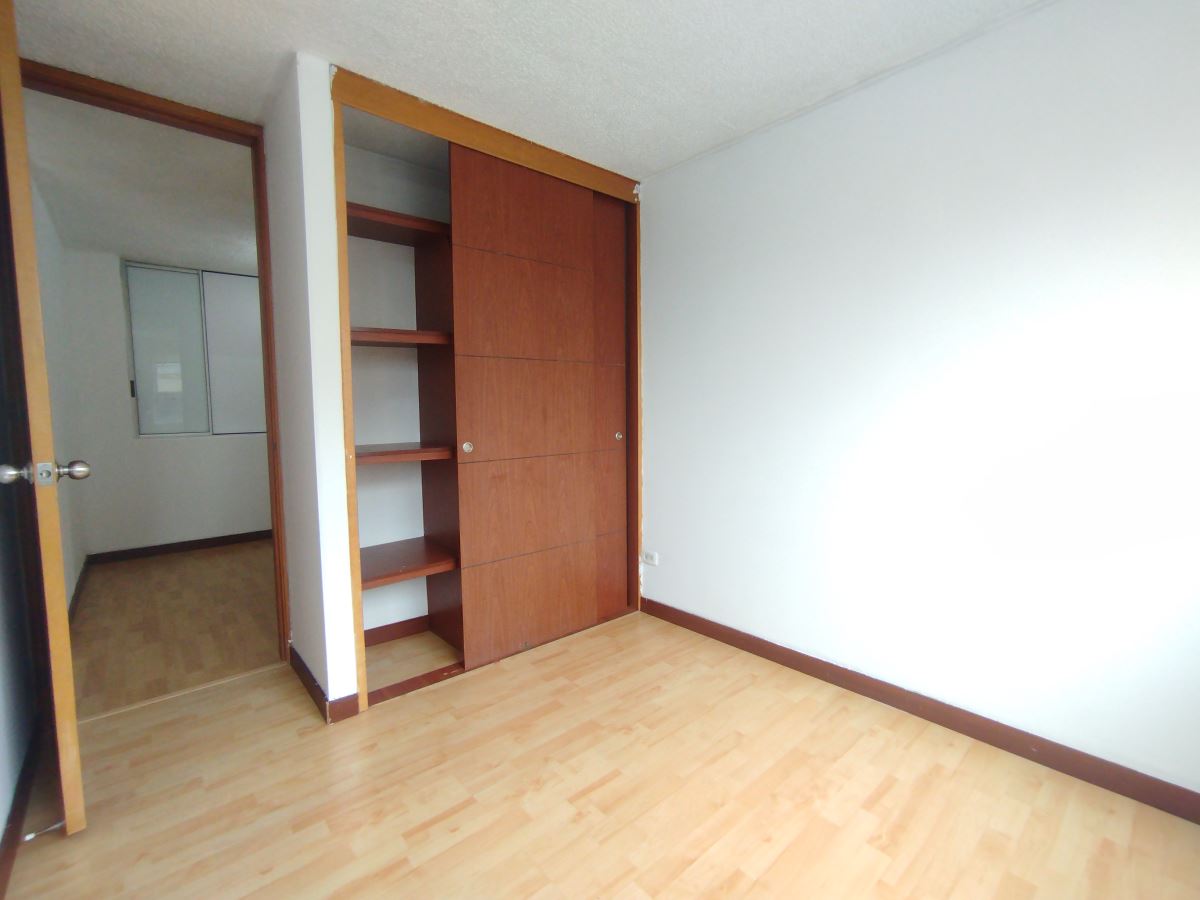 Apartamento en Arriendo - Bogota, LOS ELISEOS 381