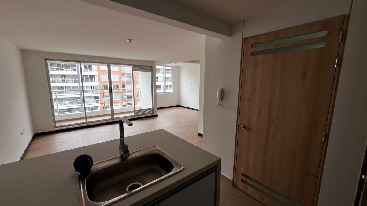 Apartamento en Arriendo - Bogota, NUEVA CASTILLA 5803