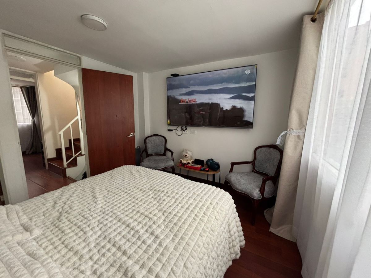 Casa en Venta - Bogota, SAN ANTONIO 5922