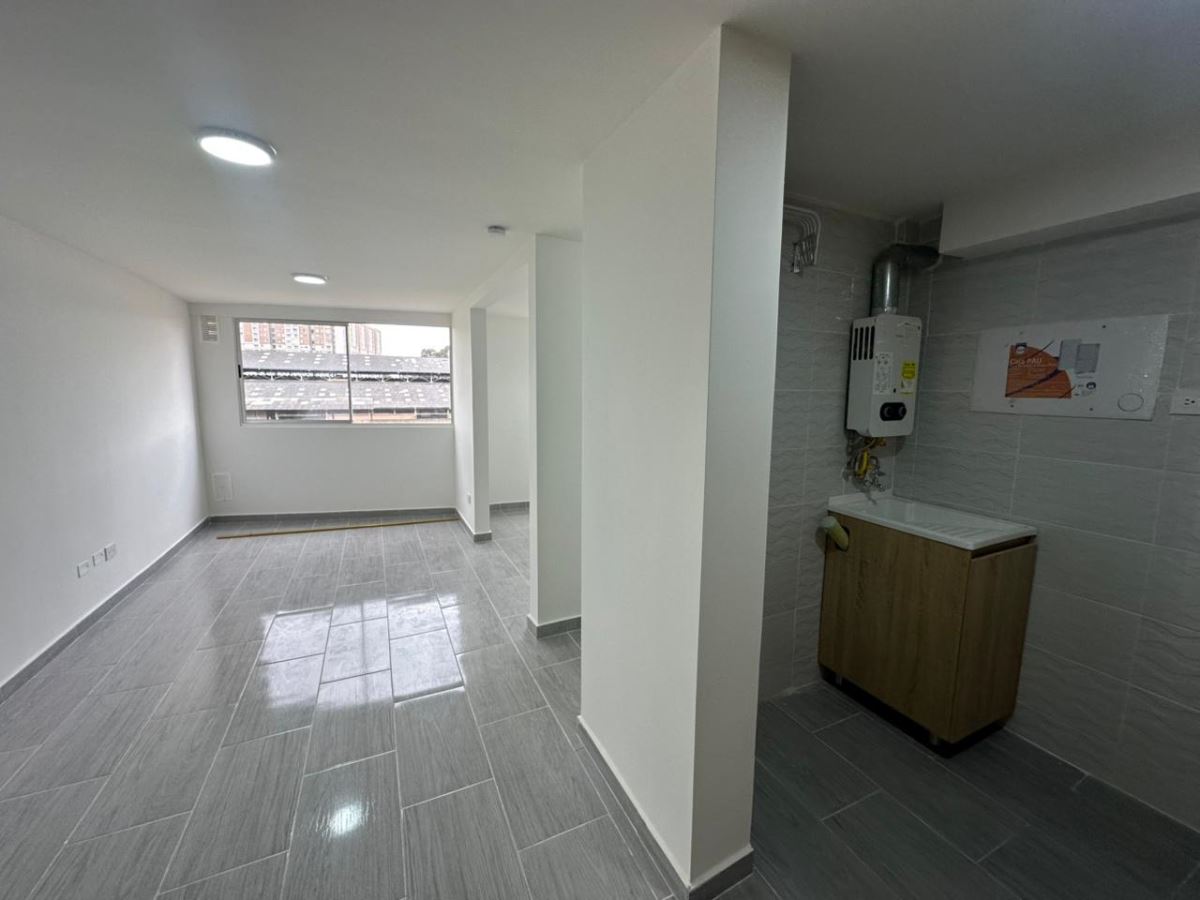Apartamento en Arriendo - Bogota, LAS BRISAS 4686