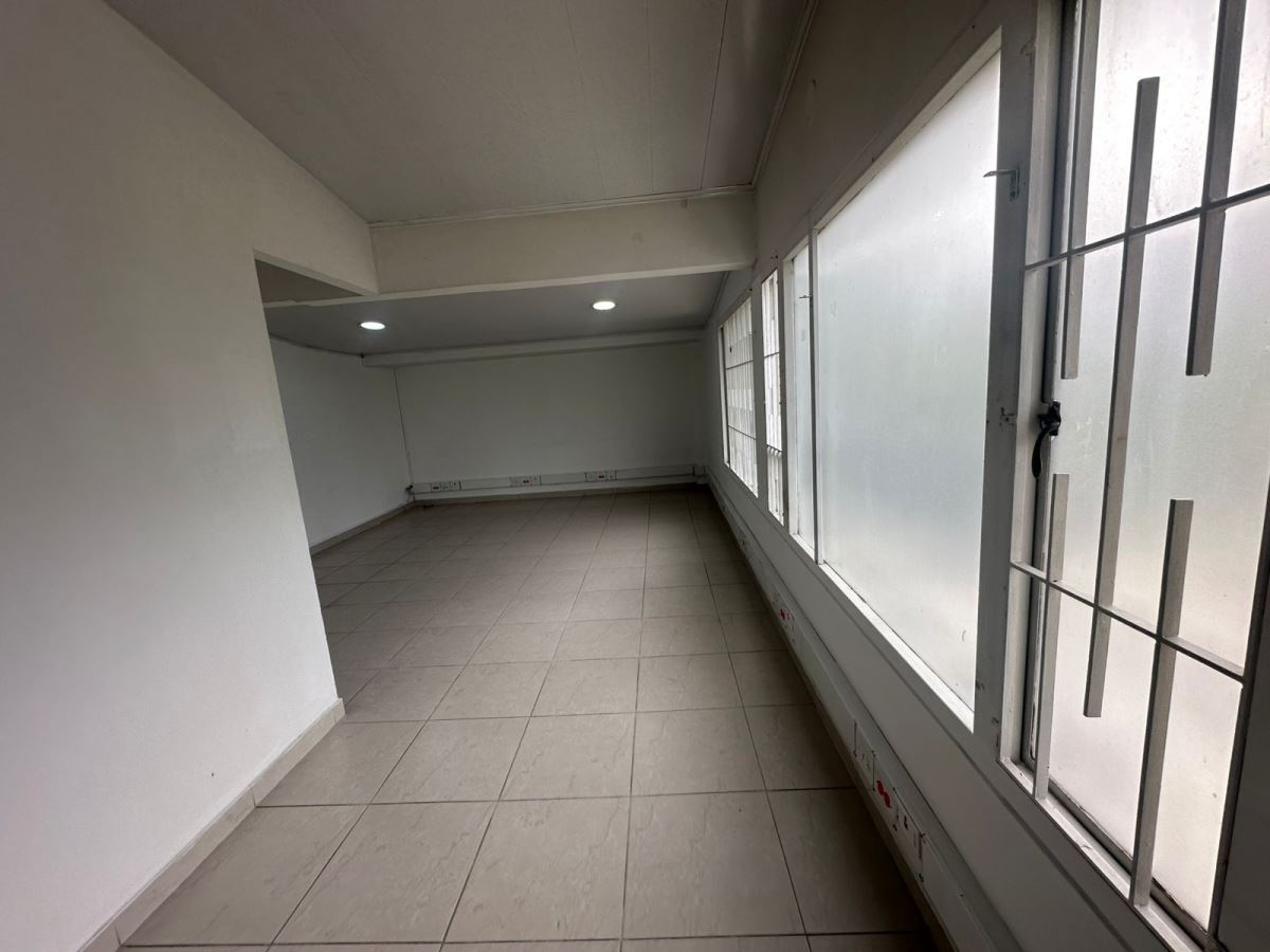 Local en Arriendo - Bogota, QUINTA PAREDES 4684