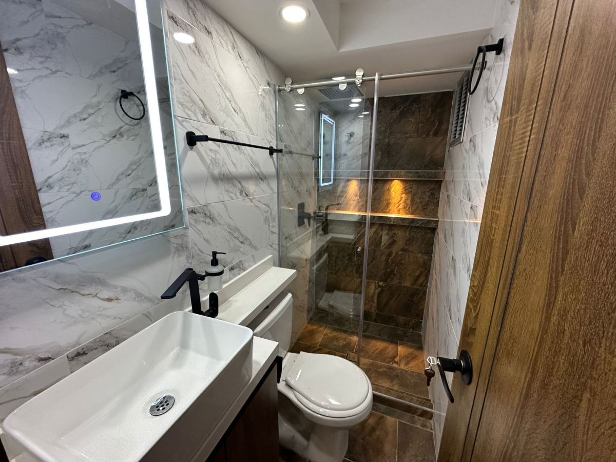 Apartamento en Arriendo - Bogota, LAS BRISAS 4353