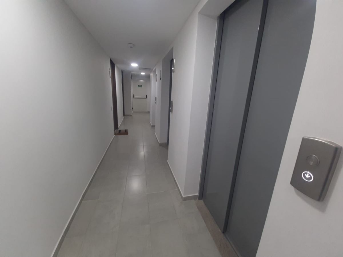 Apartamento en Arriendo - Bogota, SANTA TERESA 4499