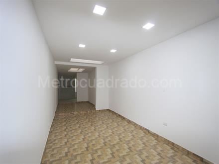 Casa en Venta - Bogota, SAN BERNARDINO 6082
