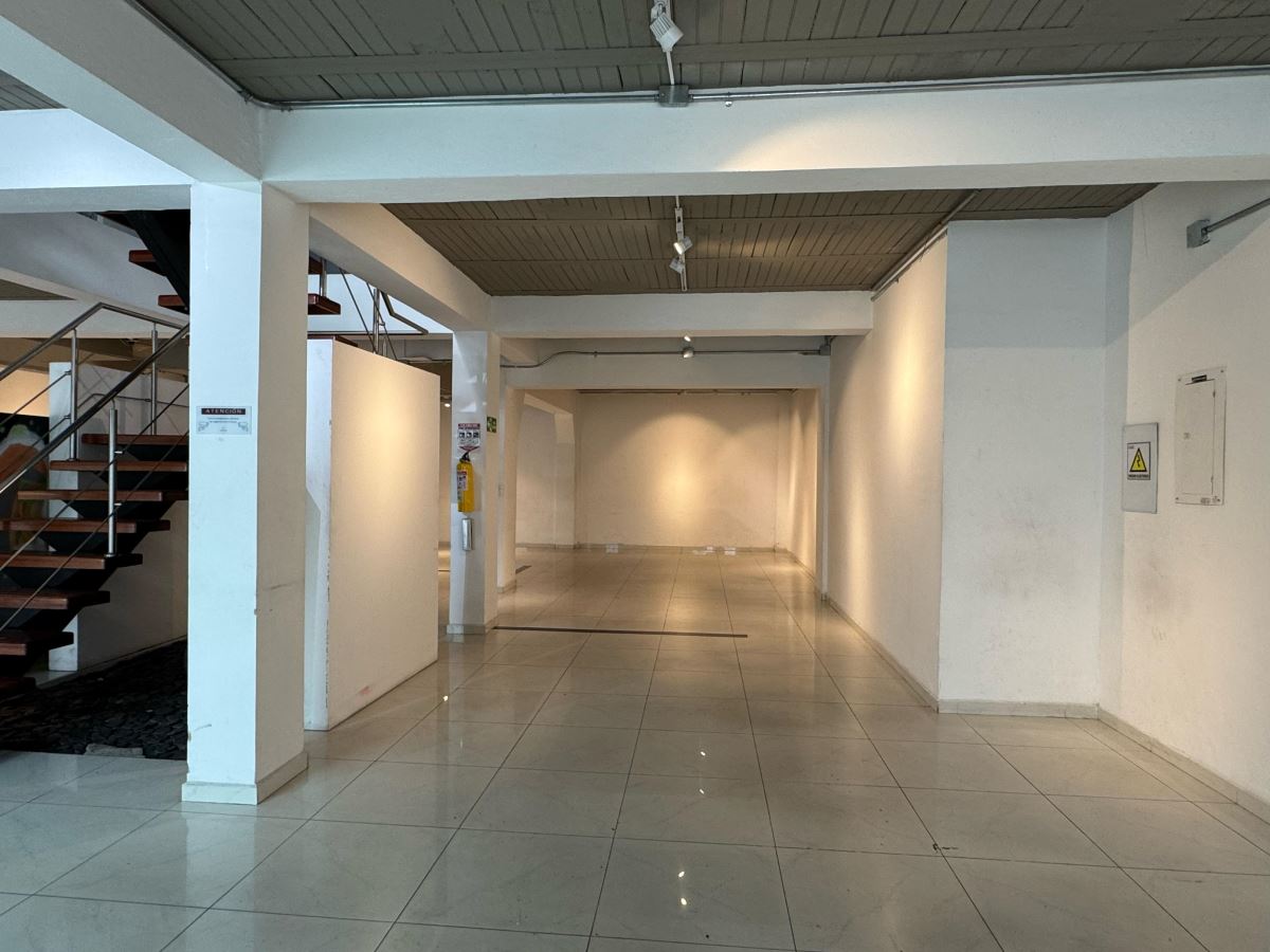 Casa en Arriendo - Bogota, QUINTA MUTIS 4200