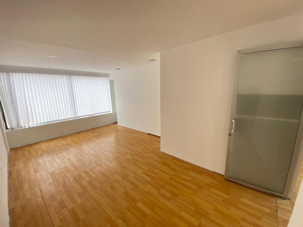 Casa en Arriendo - Bogota, LAGO GAITÁN 4445