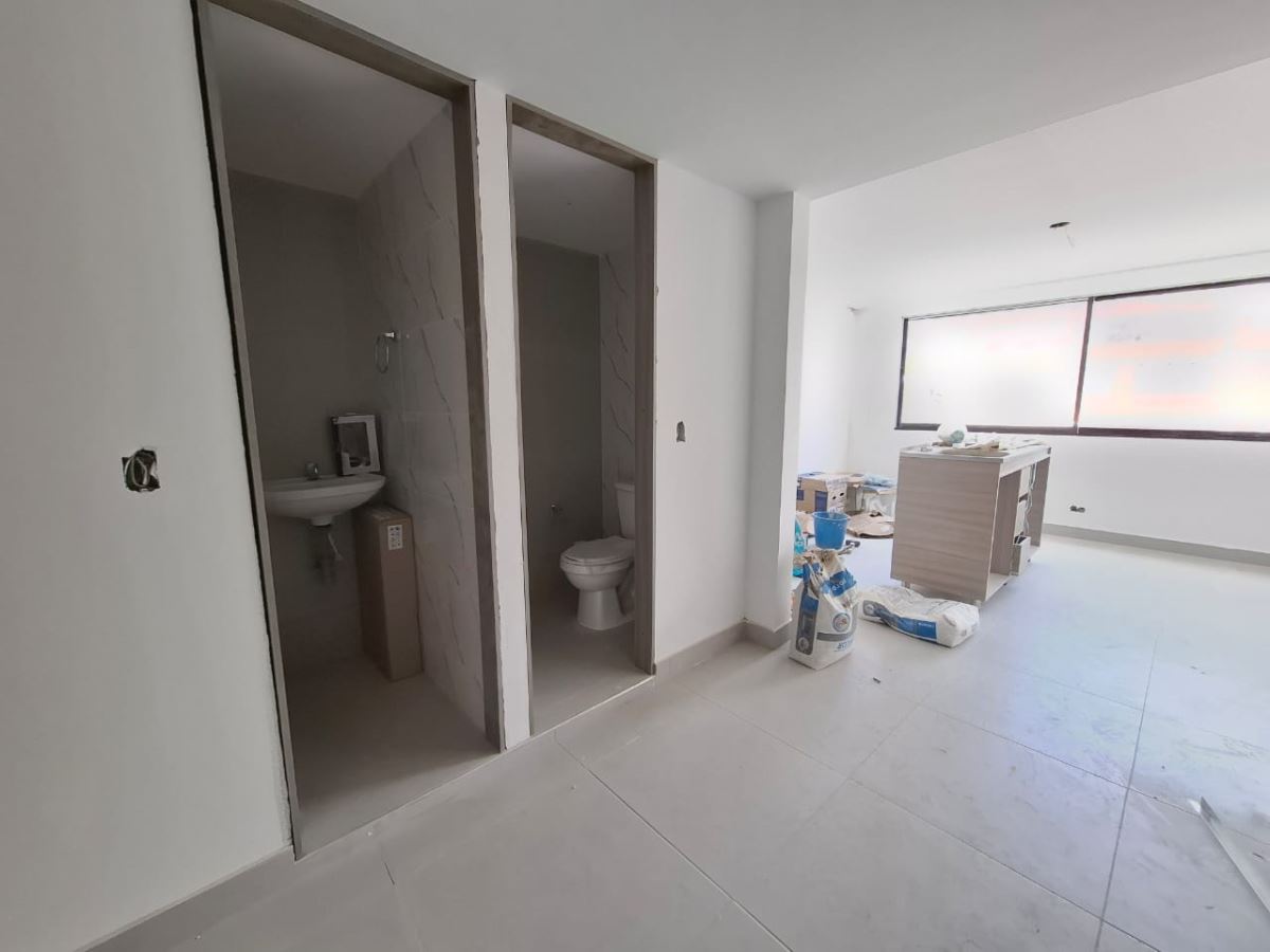 Oficina en Arriendo - Bogota, PRIMAVERA 4674