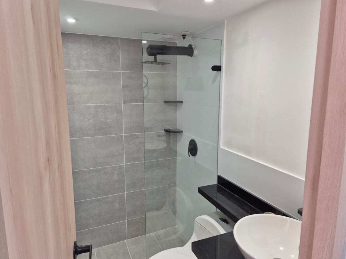 Apartamento en Arriendo - Bogota, EL REDIL 4868