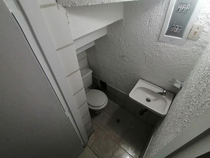 Casa en Venta - Bogota, LOMBARDIA 2000