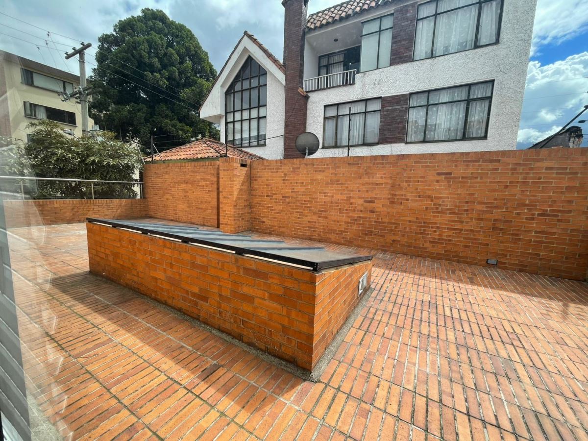 Casa en Arriendo - Bogota, ALHAMBRA 6053