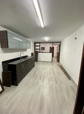 Casa en Arriendo - Bogota, LAGO GAITÁN 4976