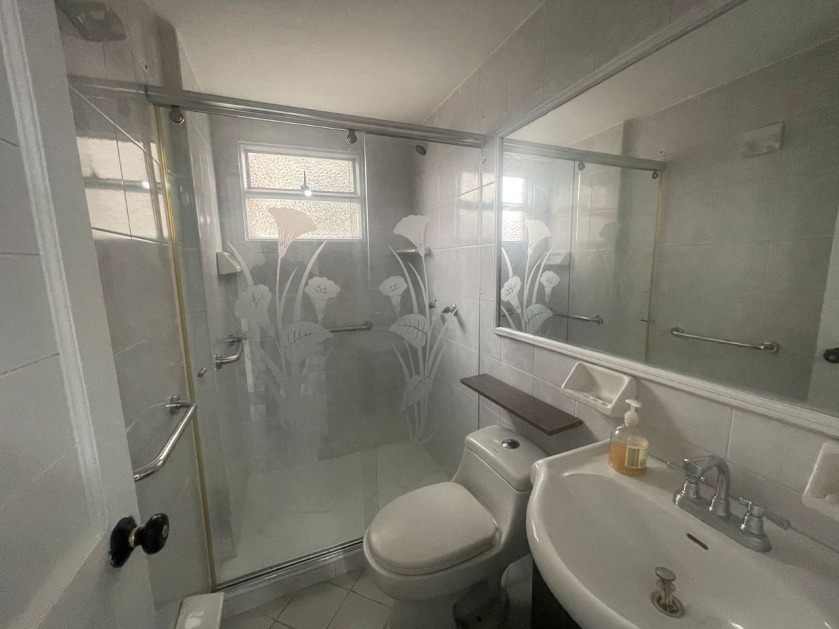 Apartamento en Arriendo - Bogota, CEDRITOS 5724