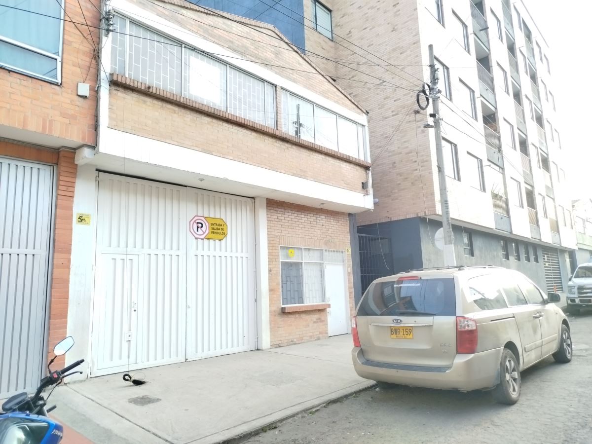 Bodegas Otro en Arriendo - Bogota, PRADO VERANIEGO NORTE 4730