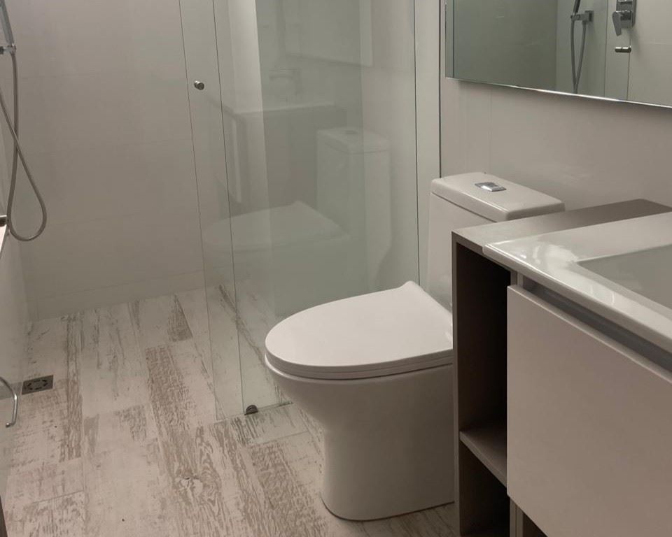 Apartamento en Arriendo - Bogota, LOS ROSALES 4555