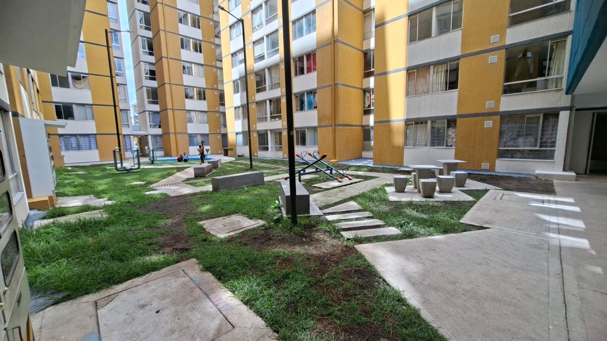 Apartamento en Arriendo - Bogota, LA RIVIERA 5072