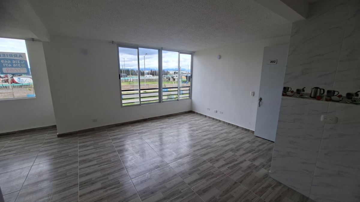 Apartamento en Arriendo - Madrid, RESERVA DE MADRID 6089