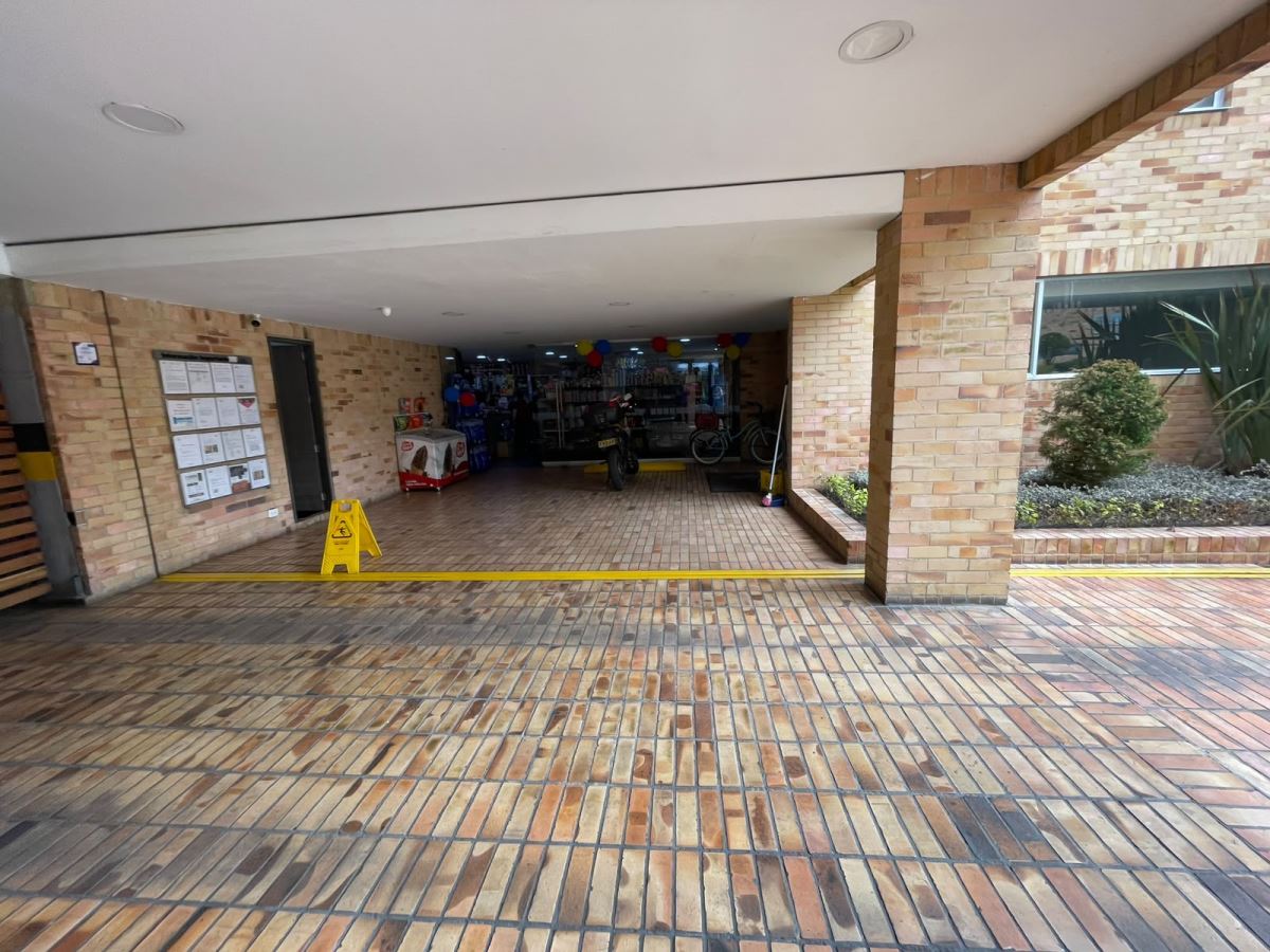 Apartamento en Arriendo - Bogota, CLUB DE LOS LAGARTOS 6329