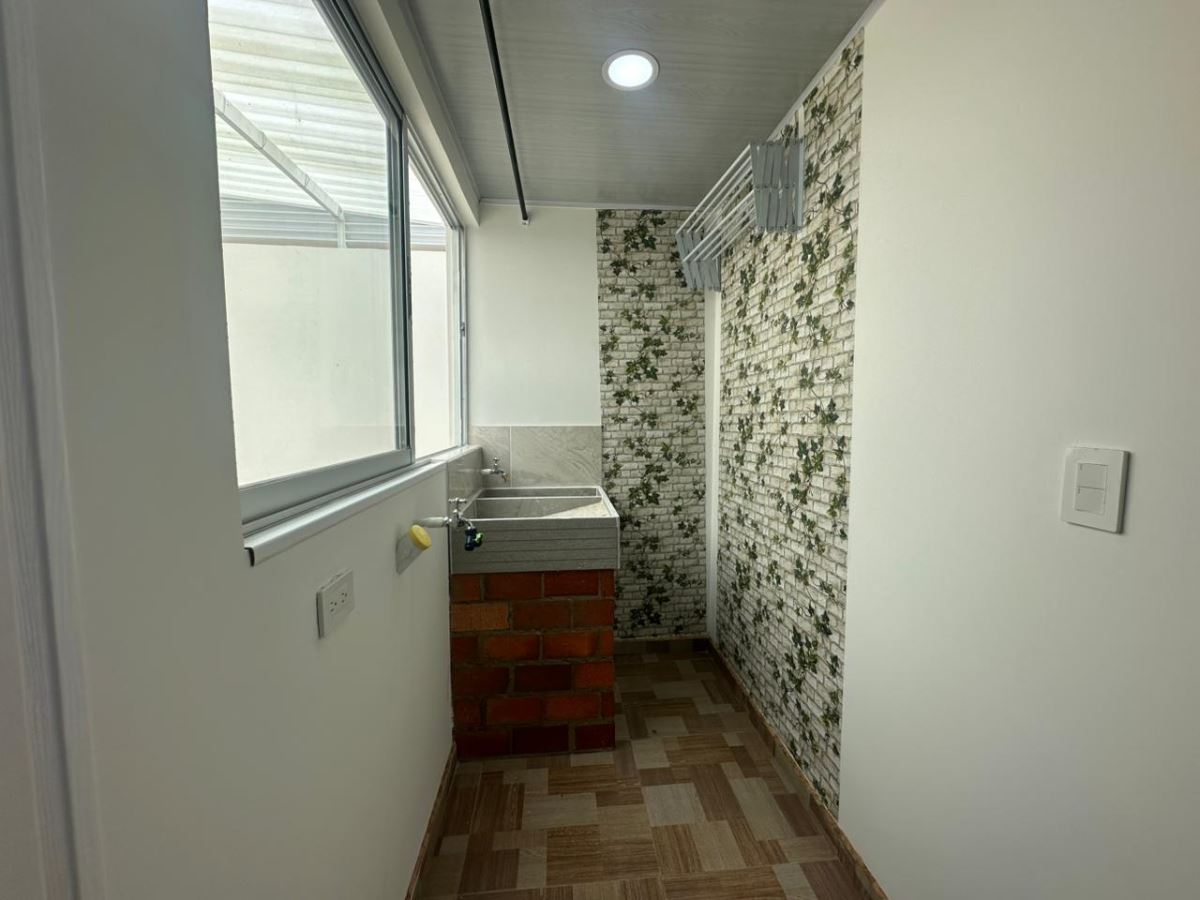 Apartamento en Arriendo - Bogota, SANTANDER 5713