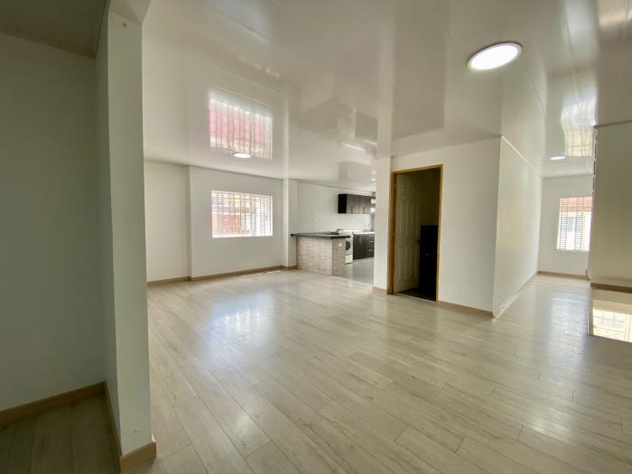 Casa en Arriendo - Bogota, EL DORADO SAN JOAQUÍN 2219