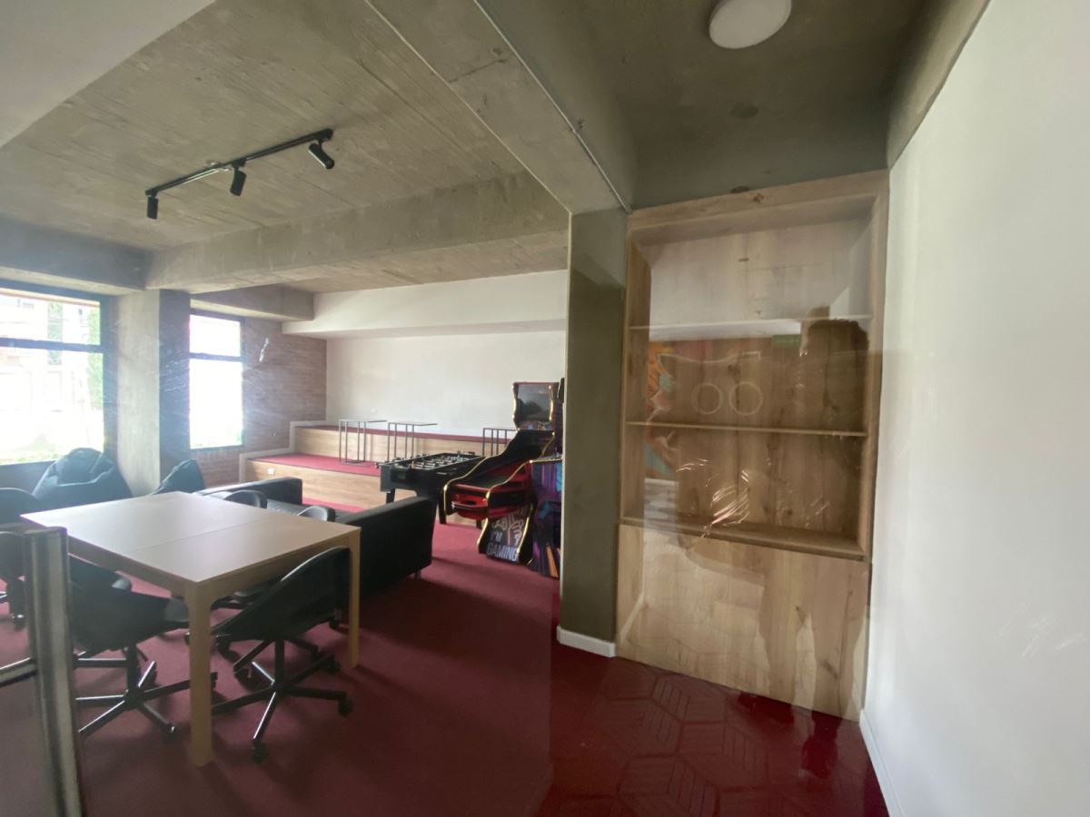 Apartamento en Arriendo - Bogota, LOS CEDROS 4342