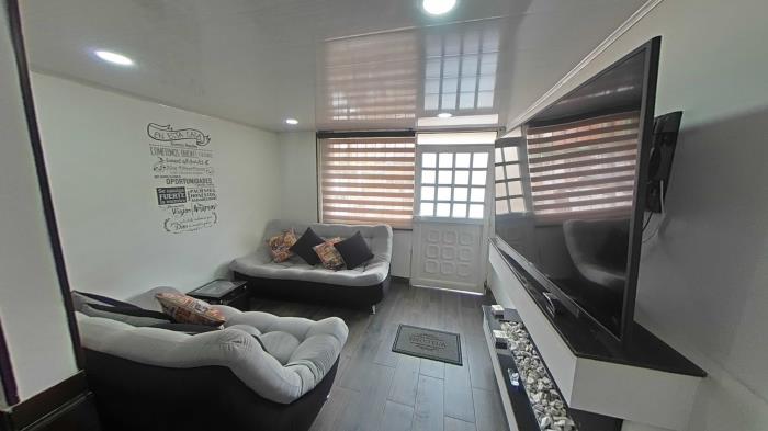 Casa en Venta - Bogota, VILLAS DE GRANADA 2409