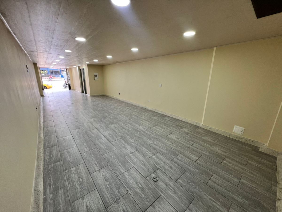 Local en Arriendo - Bogota, VILLA ALSACIA 5323