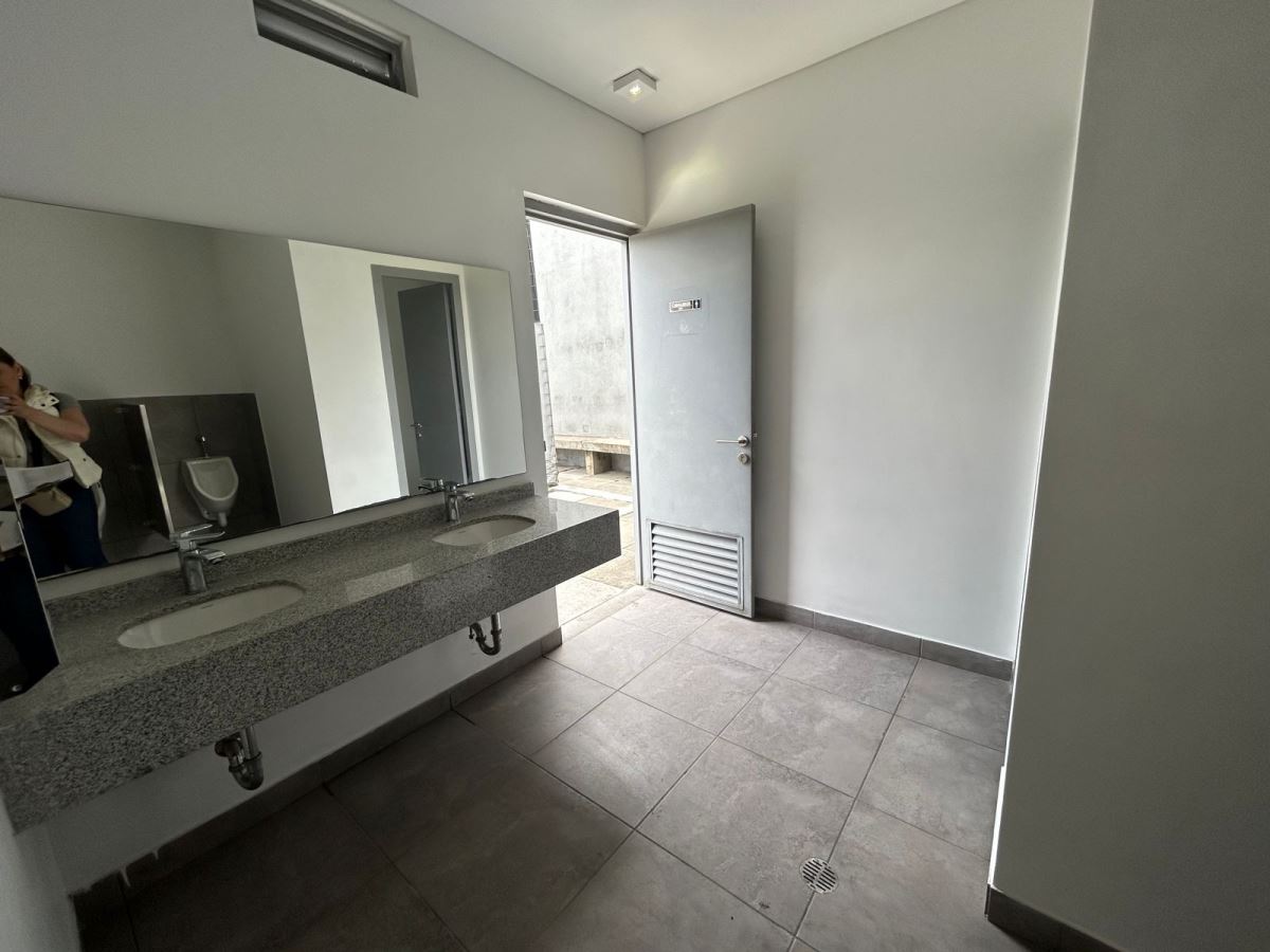 Local en Arriendo - Bogota, ZONA FRANCA 1189