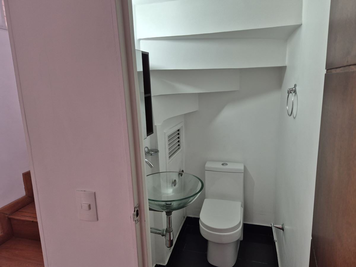 Casa en Arriendo - Bogota, BALMORAL NORTE 5295