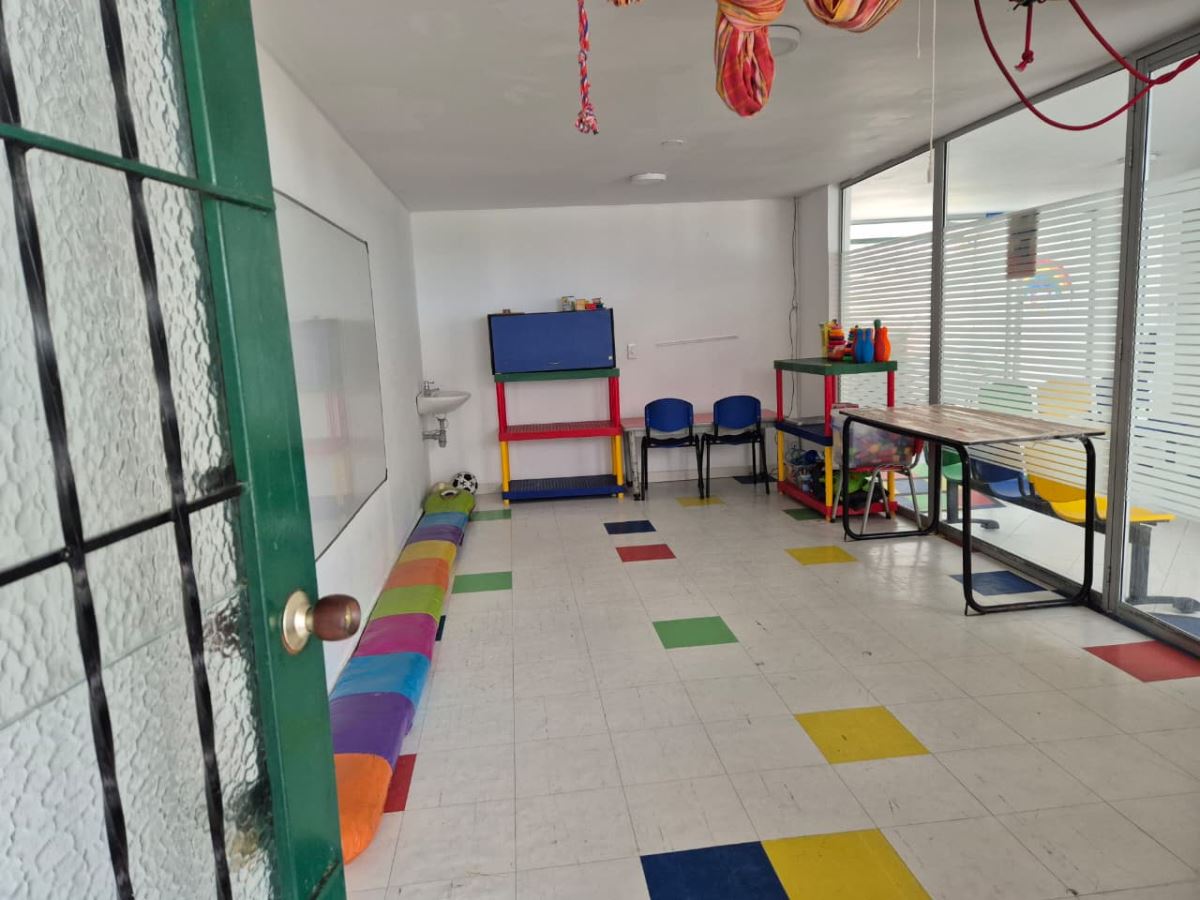 Casa en Arriendo - Bogota, CEDRITOS 4746