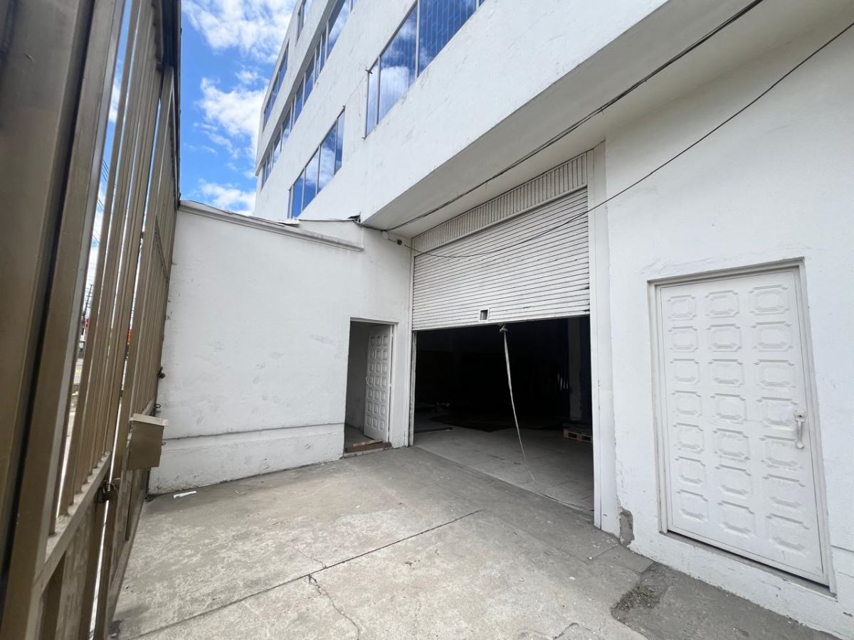 Local en Arriendo - Bogota, CIUDAD KENNEDY ORIENTAL 4836