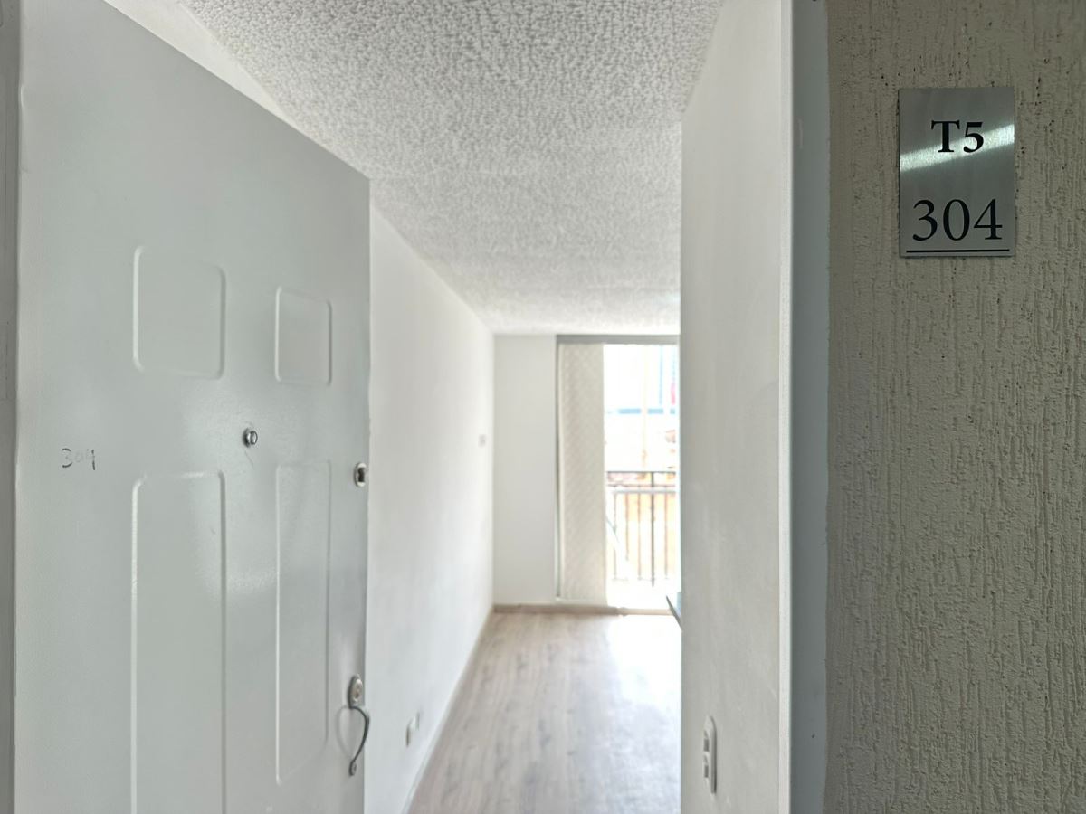 Apartamento en Arriendo - Bogota, CASTILLA 4726