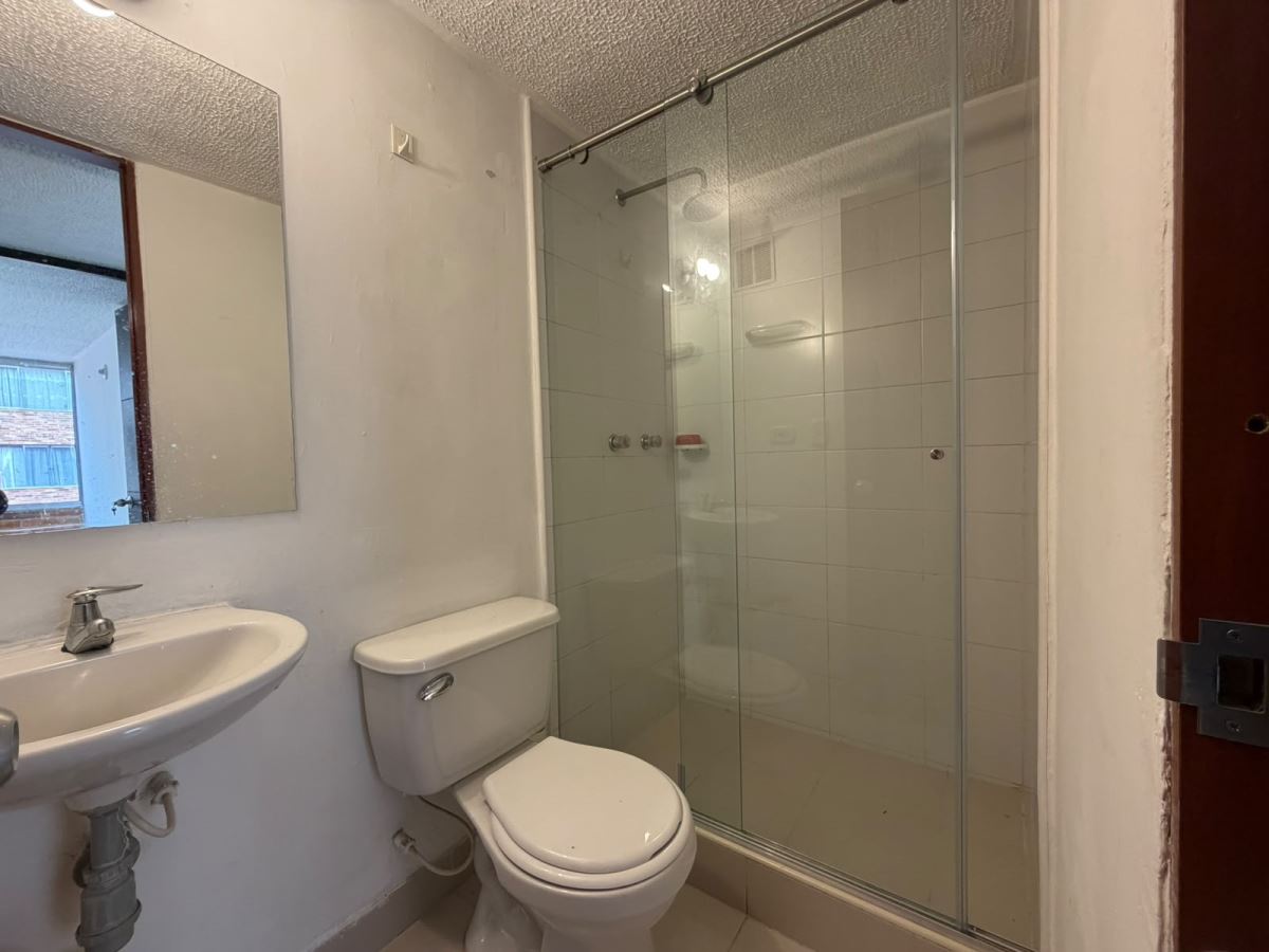 Apartamento en Arriendo - Bogota, REMANSO 5853