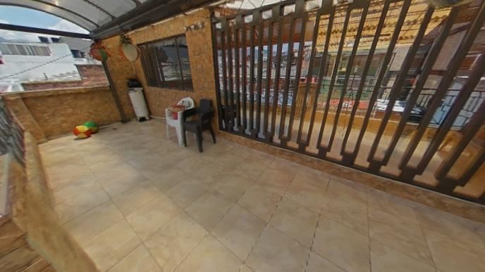 Casa en Venta - Bogota, SANTA ISABEL 2920