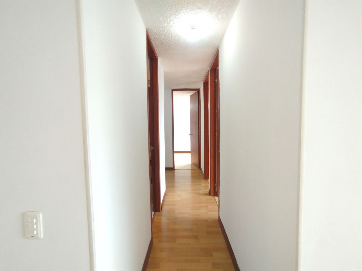 Apartamento en Arriendo - Bogota, LOS ELISEOS 381