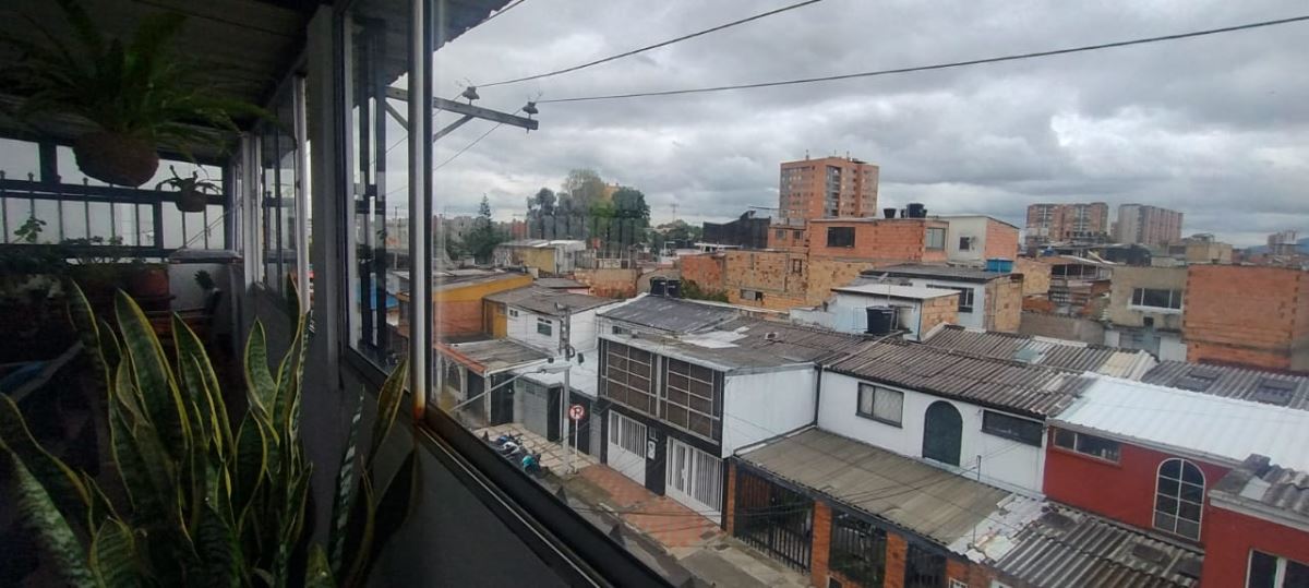 Casa en Arriendo - Bogota, SAN JOAQUÍN 5189