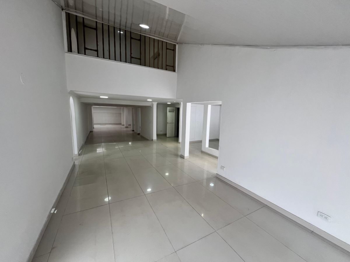 Casa en Arriendo - Bogota, LA COLINA CAMPESTRE 5602