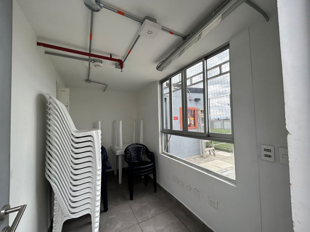 Local en Arriendo - Bogota, ZONA FRANCA 1189