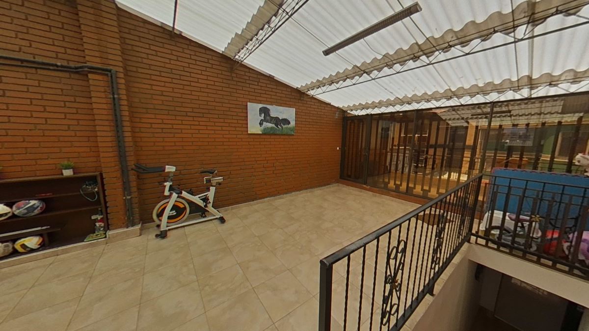 Casa en Venta - Bogota, SANTA ISABEL 2920
