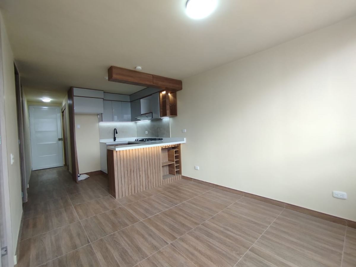 Apartamento en Arriendo - Bogota, EL REDIL 4494