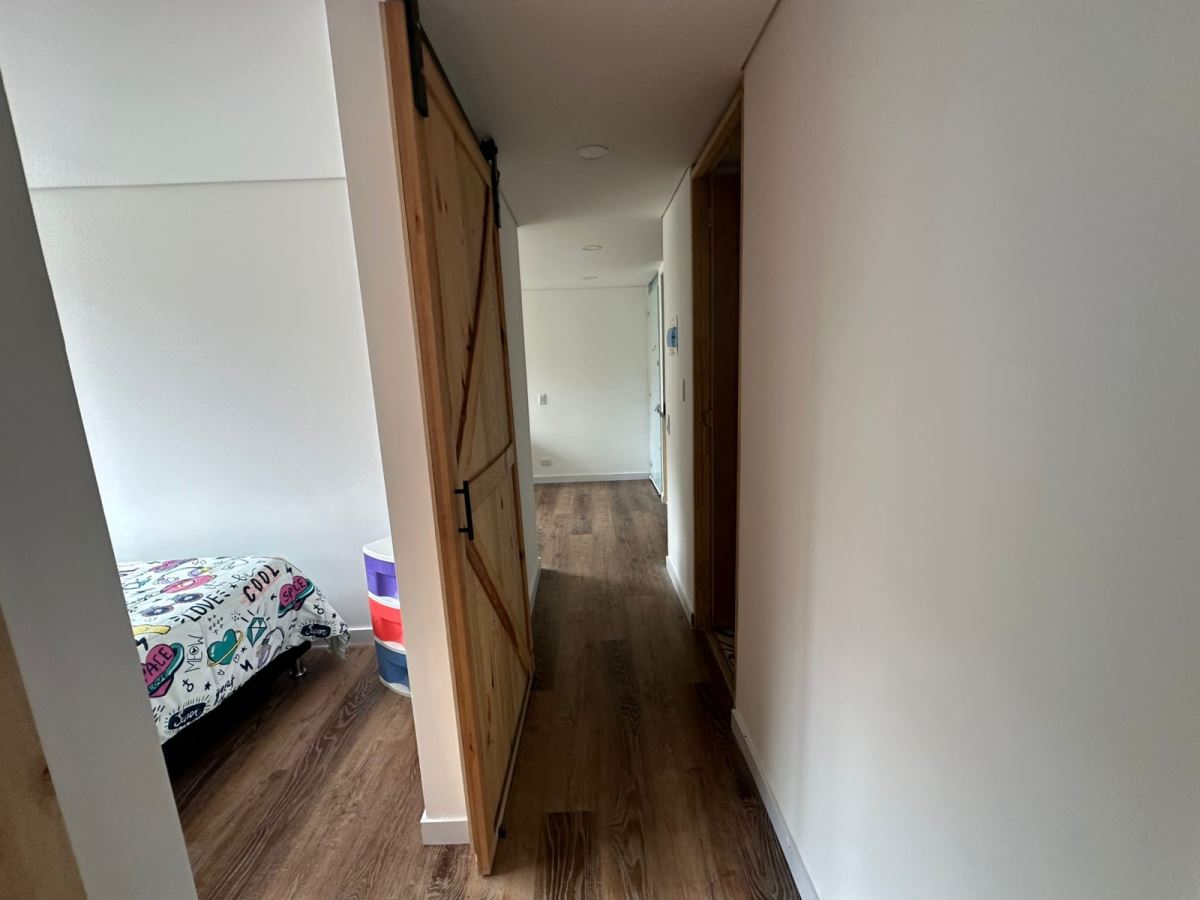Apartamento en Arriendo - Bogota, CAPELLANÍA 4724