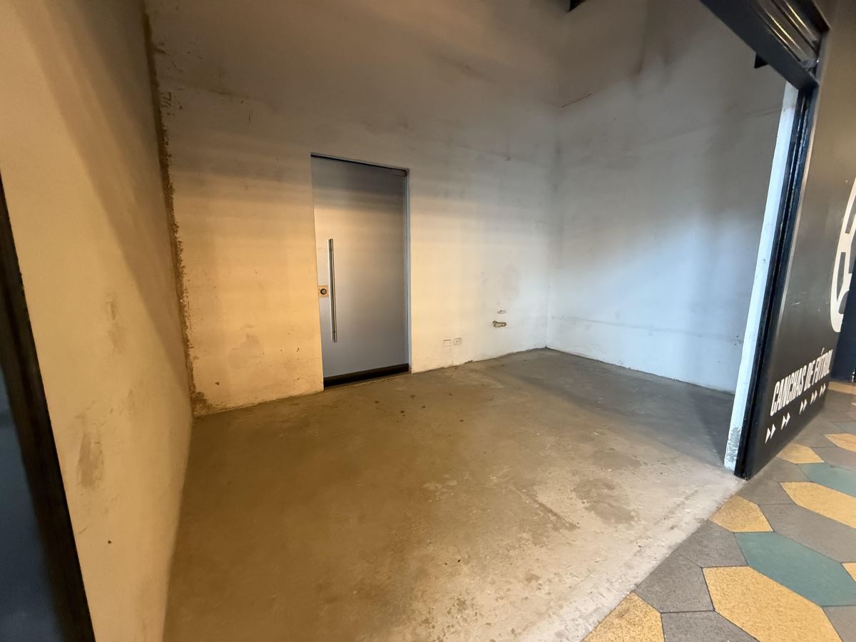 Local en Arriendo - Bogota, ZONA FRANCA 1151