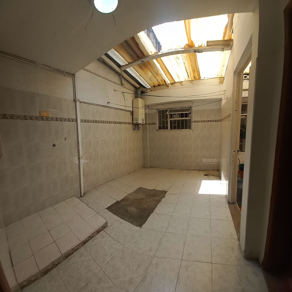 Casa en Venta - Bogota, NORMANDÍA 3806