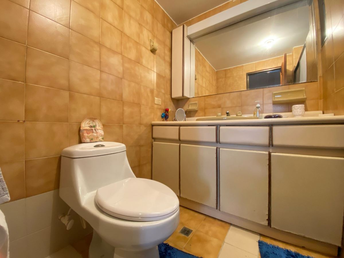 Apartamento en Arriendo - Bogota, SANTA BÁRBARA CENTRAL 3819