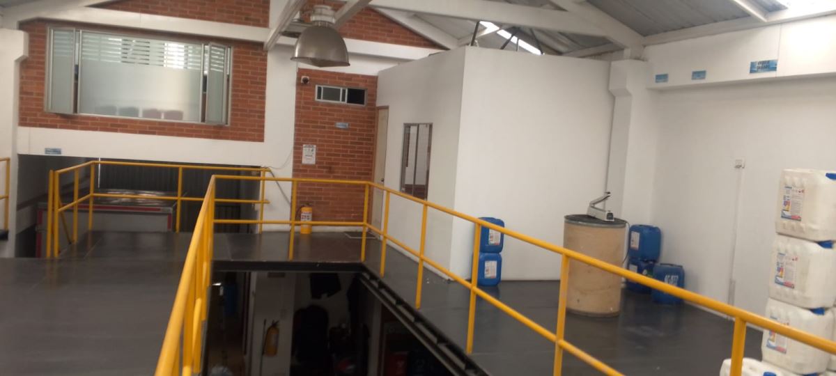 Bodegas Otro en Venta - Bogota, LA MERCED NORTE 3721