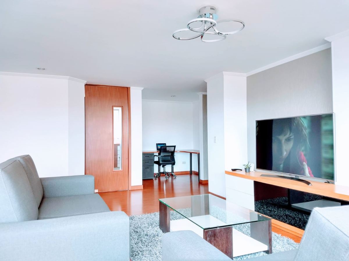 Apartamento en Arriendo - Bogota, LOS ROSALES 4555