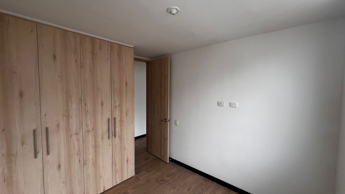 Apartamento en Arriendo - Bogota, NUEVA CASTILLA 5803
