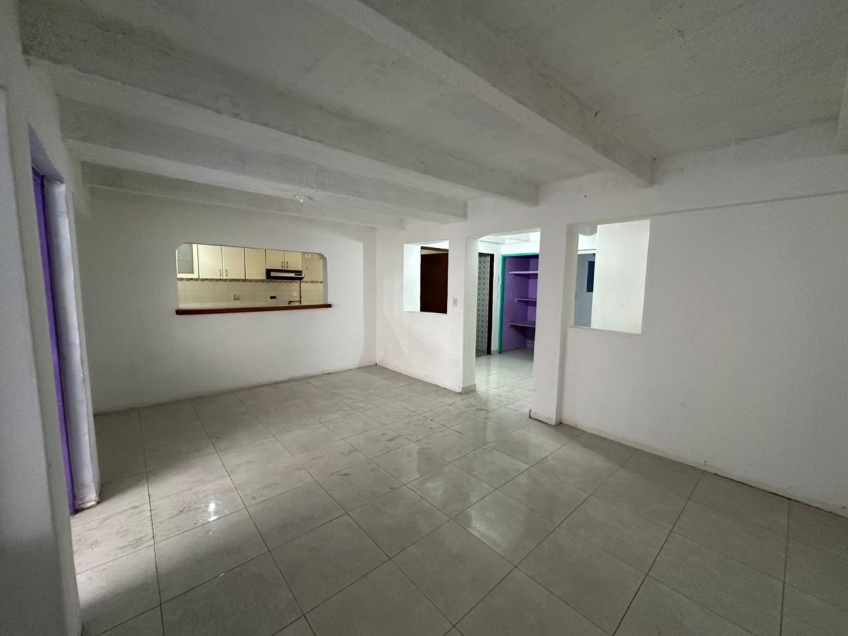 Casa en Arriendo - Bogota, VILLA ALSACIA 5346