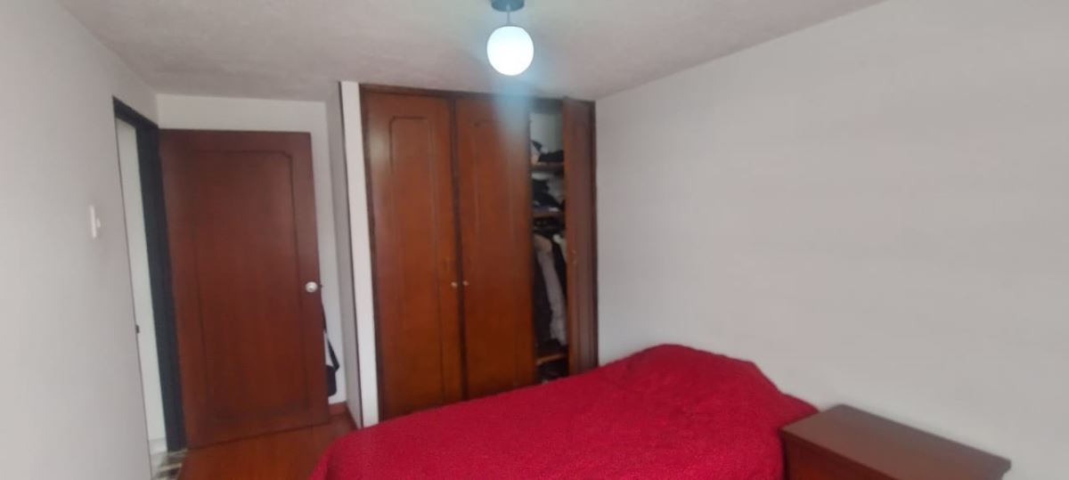 Casa en Arriendo - Bogota, SAN JOAQUÍN 5189