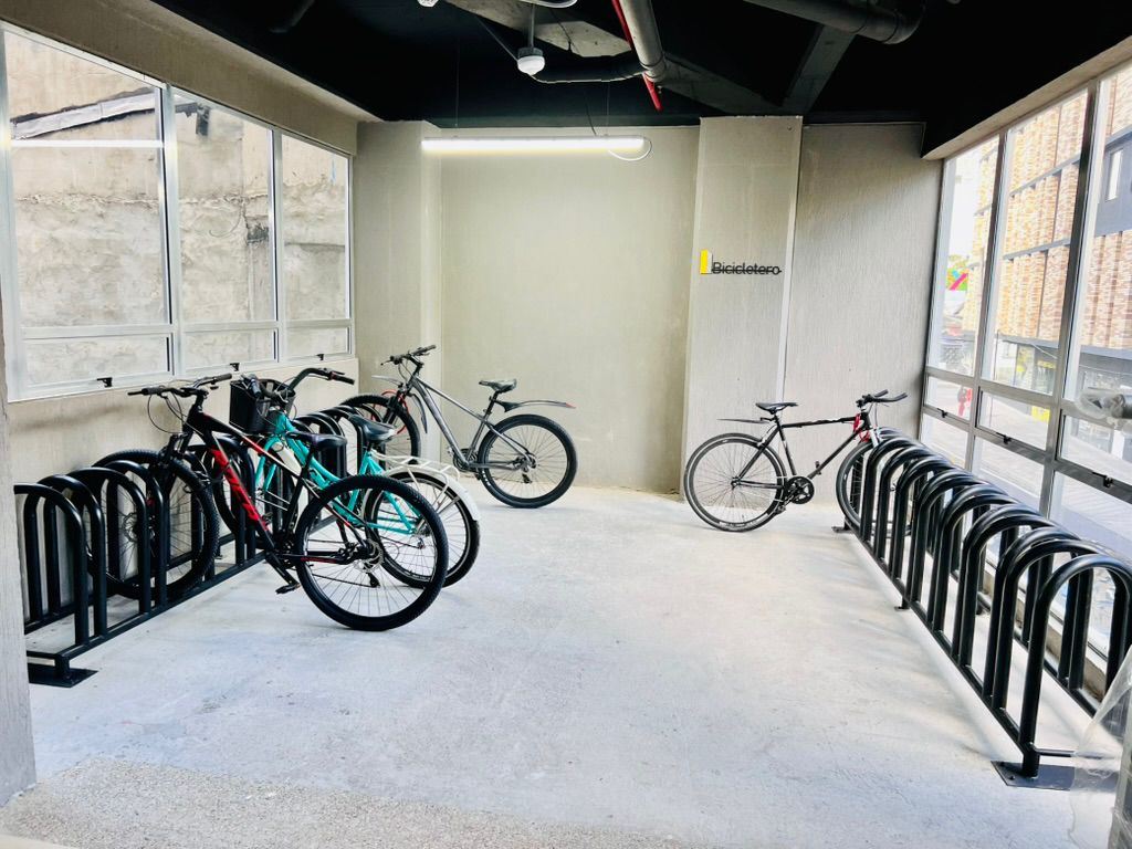 Apartamento en Arriendo - Bogota, LAS NIEVES 5244