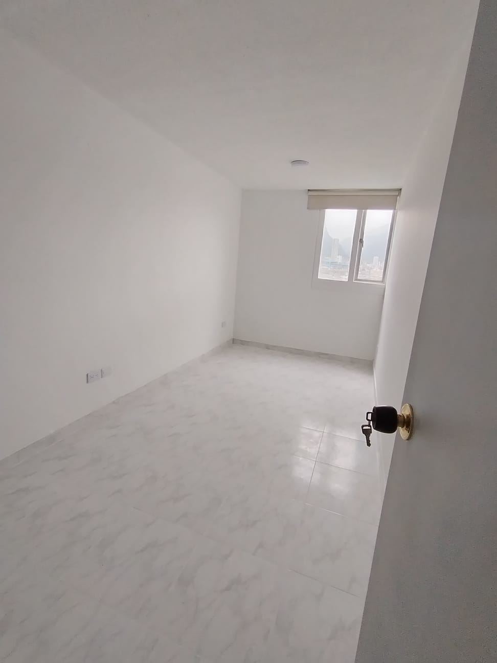 Apartamento en Venta - Bogota, COLSEGUROS 6083